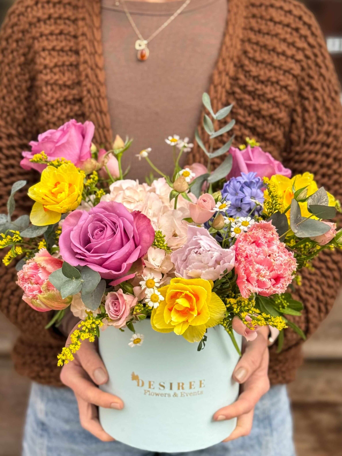 Aranjament floral Sweet Spring - Floraria Desiree