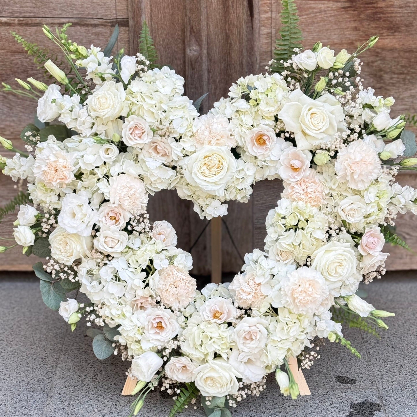 Desiree FlowerShop Coroana funerara Nu Te Vom Uita!