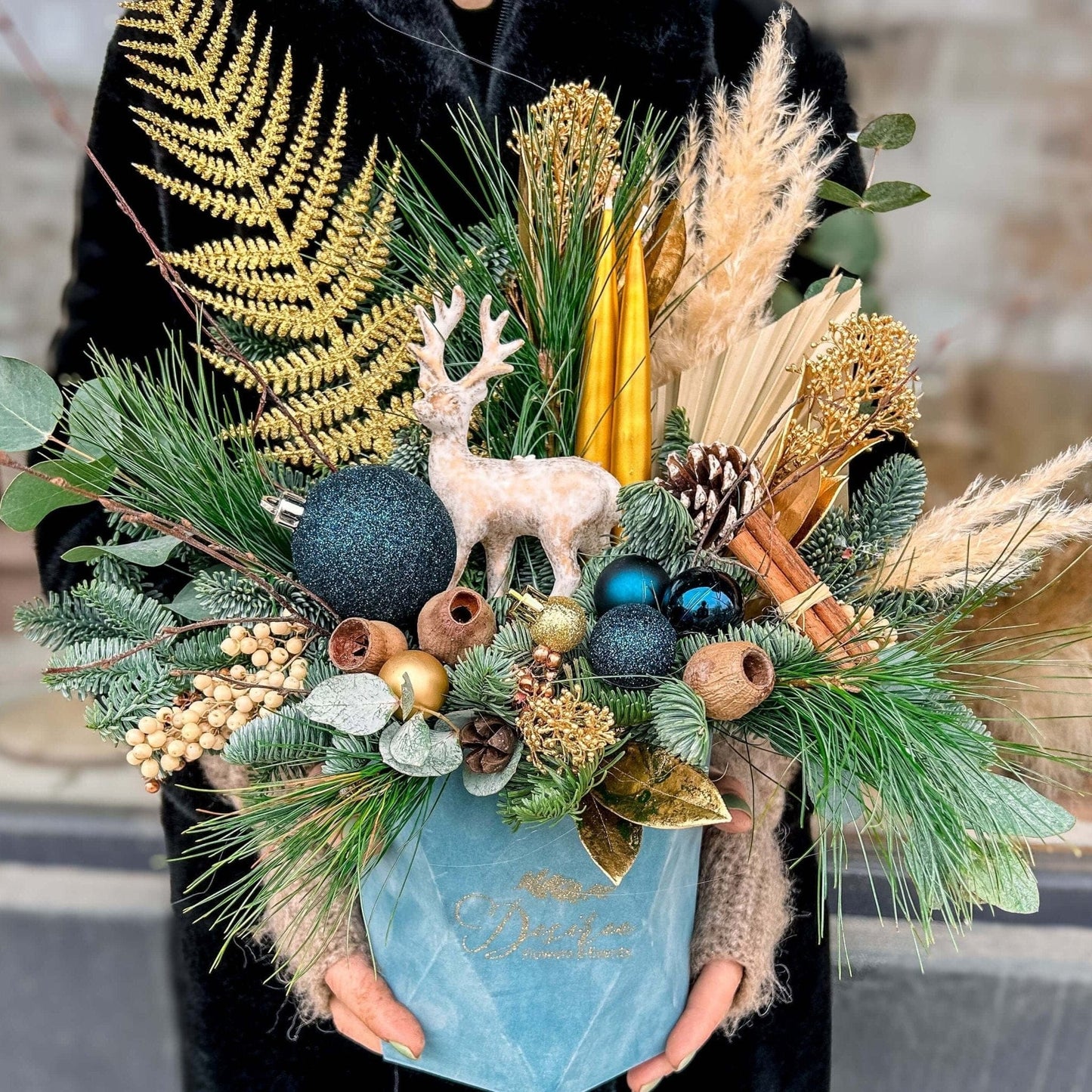 Floraria Desiree Aranjament Craciun Aranjament Special de iarna