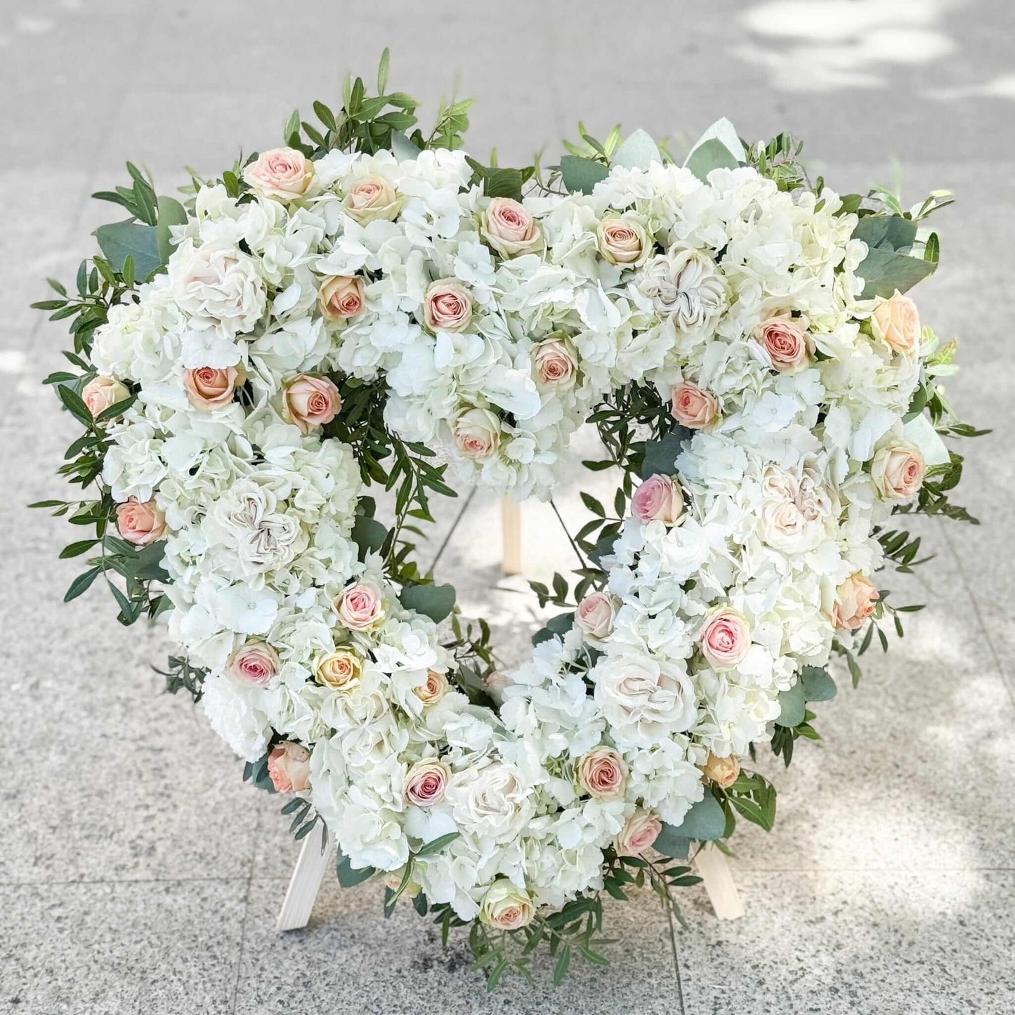 Floraria Desiree coroana funerara Coroana funerara Drum Lin