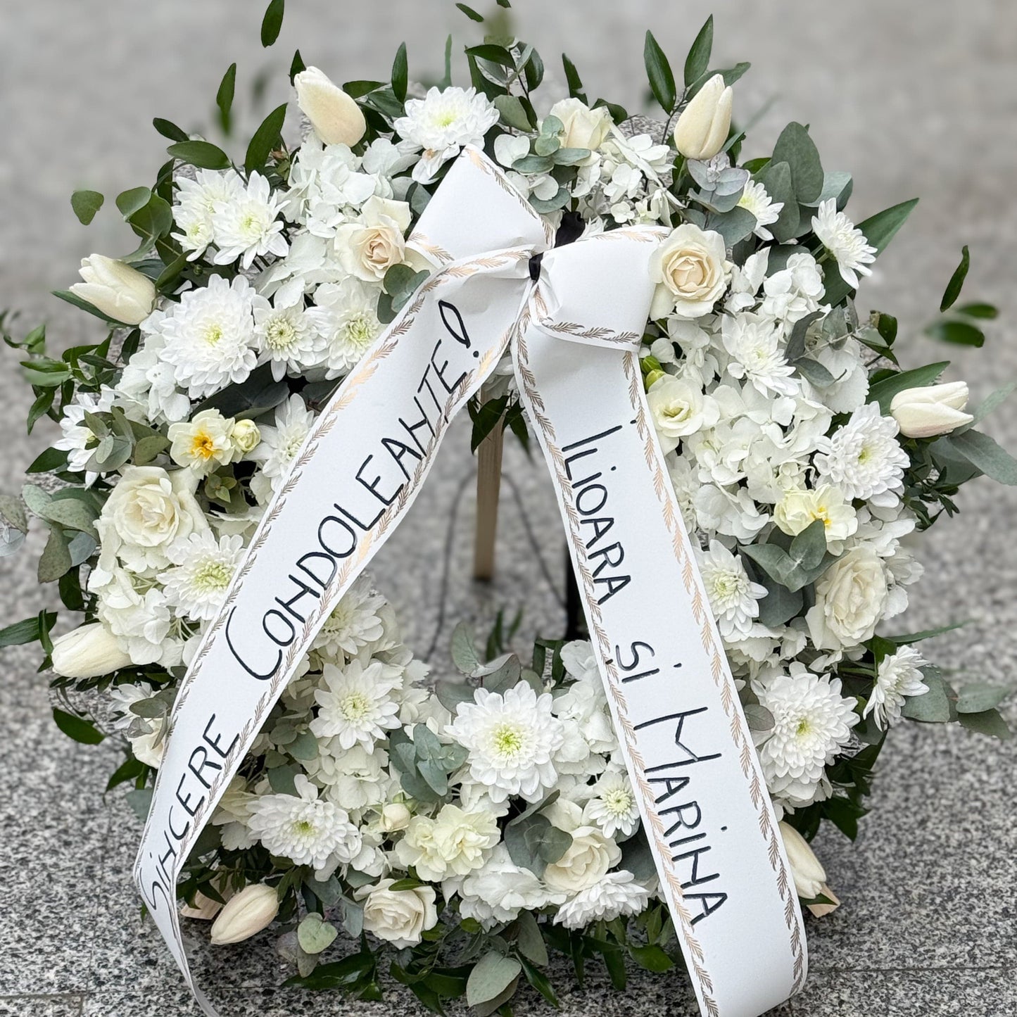 Floraria Desiree coroana_funerara Coroana Funerara pe Burete Hidratat