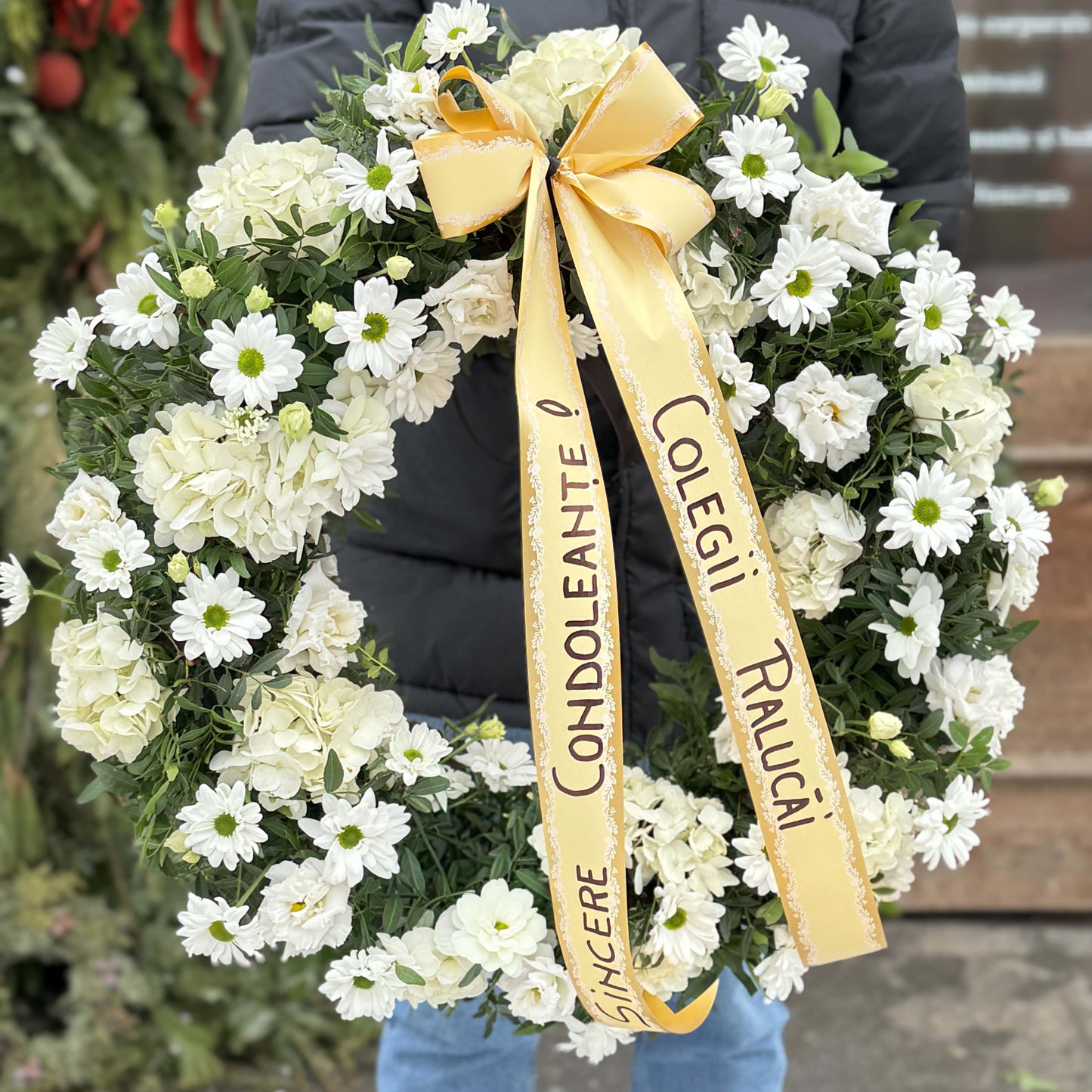 Floraria Desiree Coroană funerară Omagiu