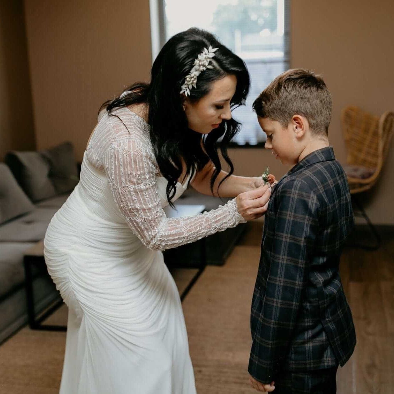 Desiree FlowerShop accesoriu_par_mireasa Clama mireasa