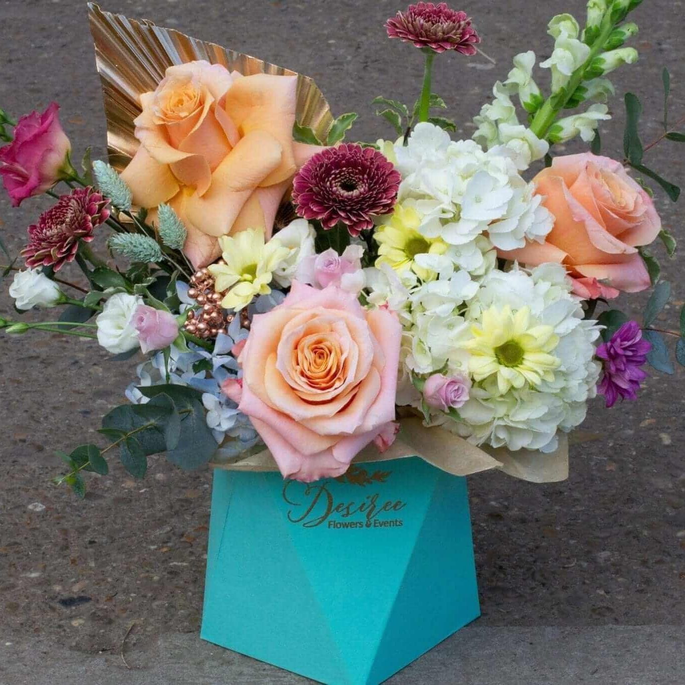 Desiree FlowerShop aranjament_floral Aranjament floral "Turcoaz "