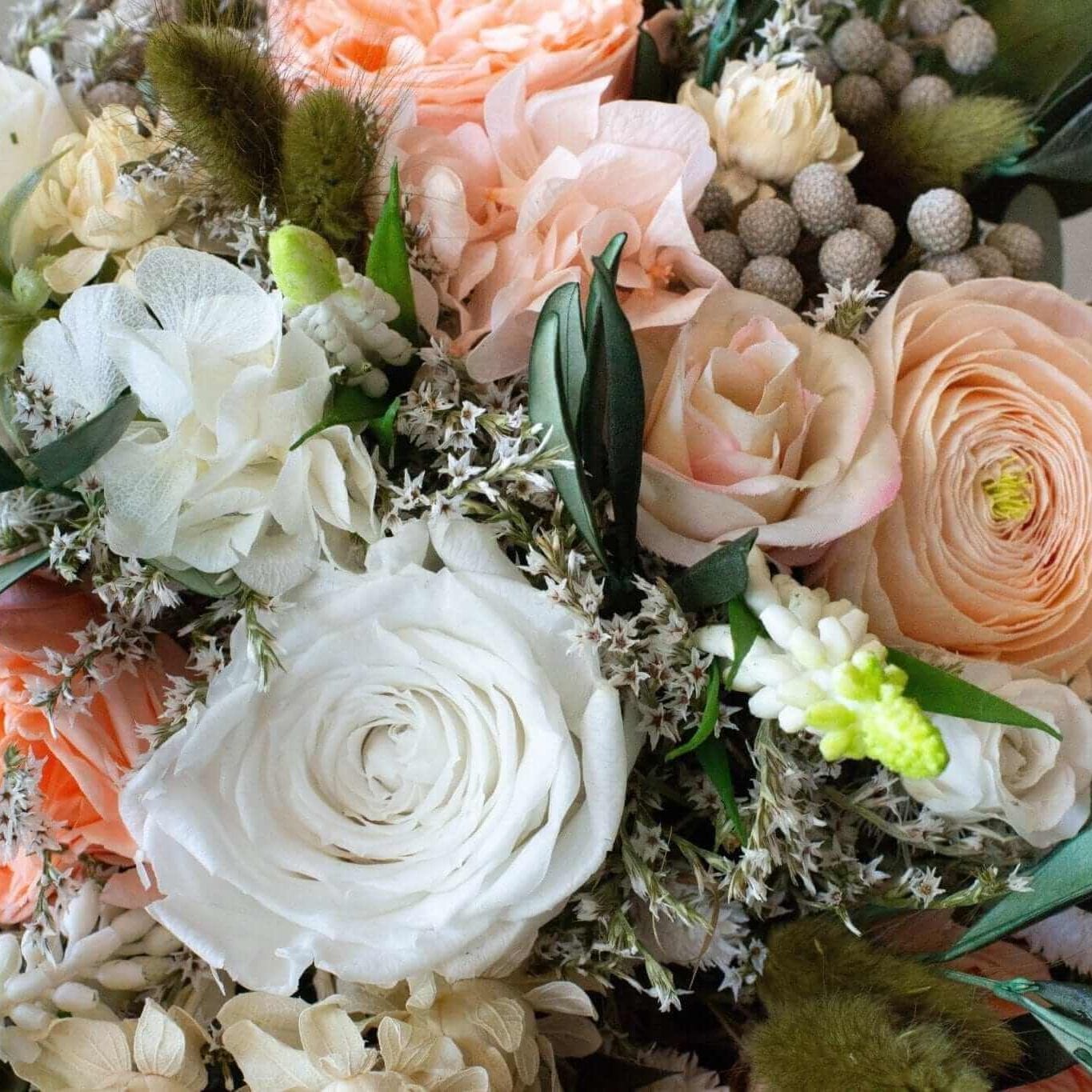 Desiree FlowerShop buchet_mireasa Pachet nunta flori stabilizate Greenary