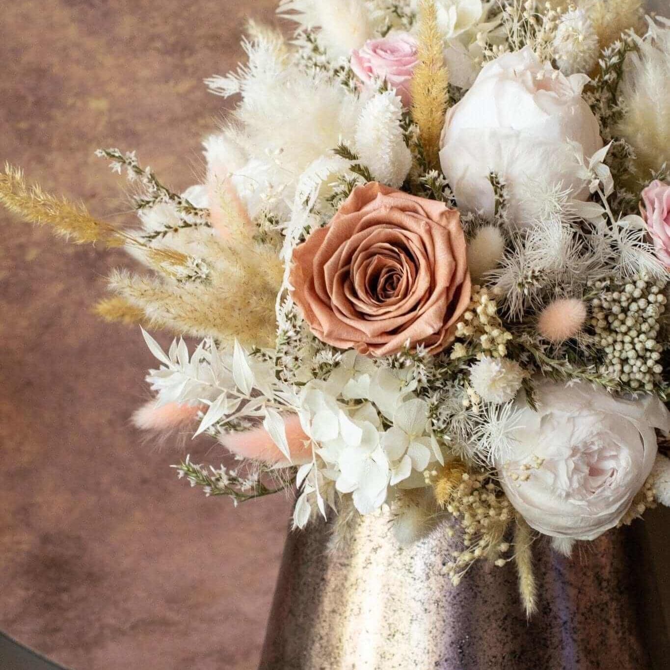 Desiree FlowerShop buchet_mireasa Pachet nunta flori stabilizate pastel