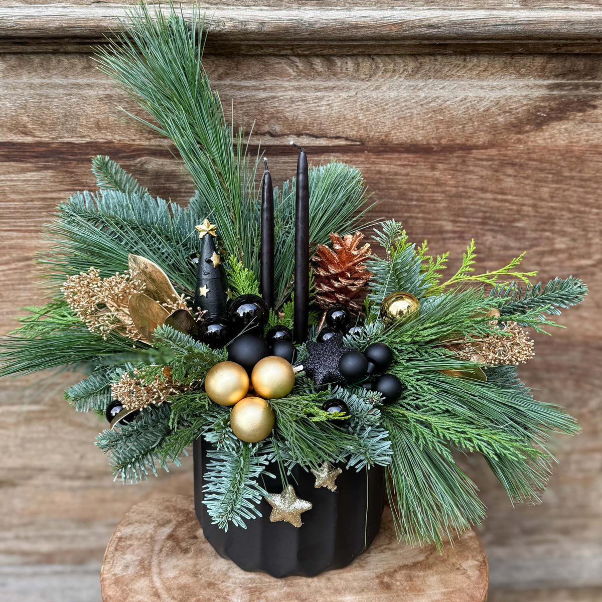 Aranjament Natural de Crăciun Black & Gold
