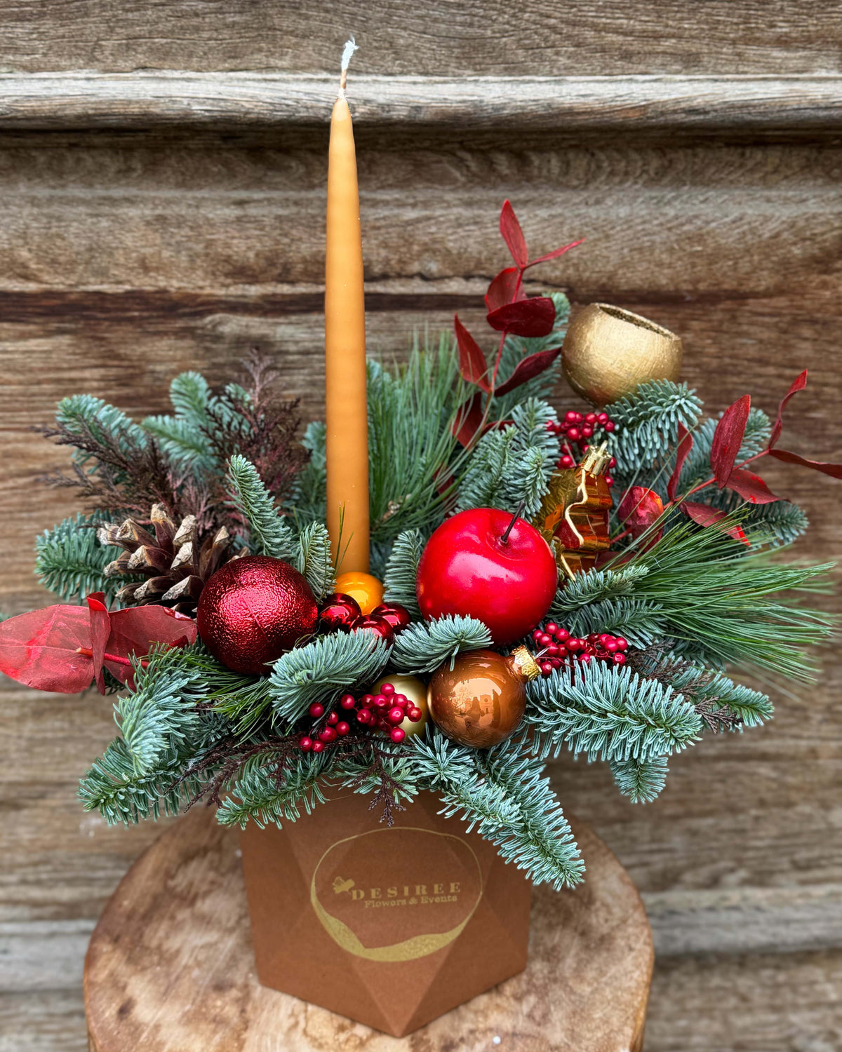 Aranjament Natural de Crăciun Ruby Gold Candle