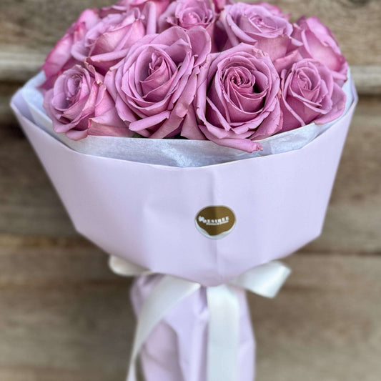 Buchet Trandafiri Lila Mystic Elegance