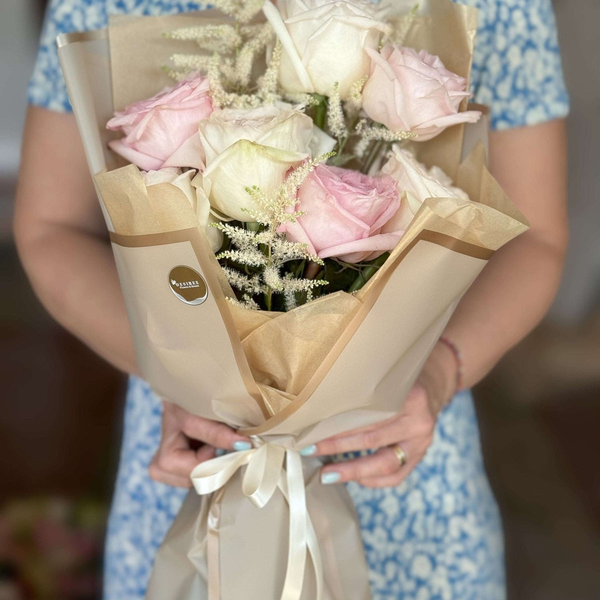 Buchet trandafiri parfumați O’Hara — buchet de trandafiri roz și crem