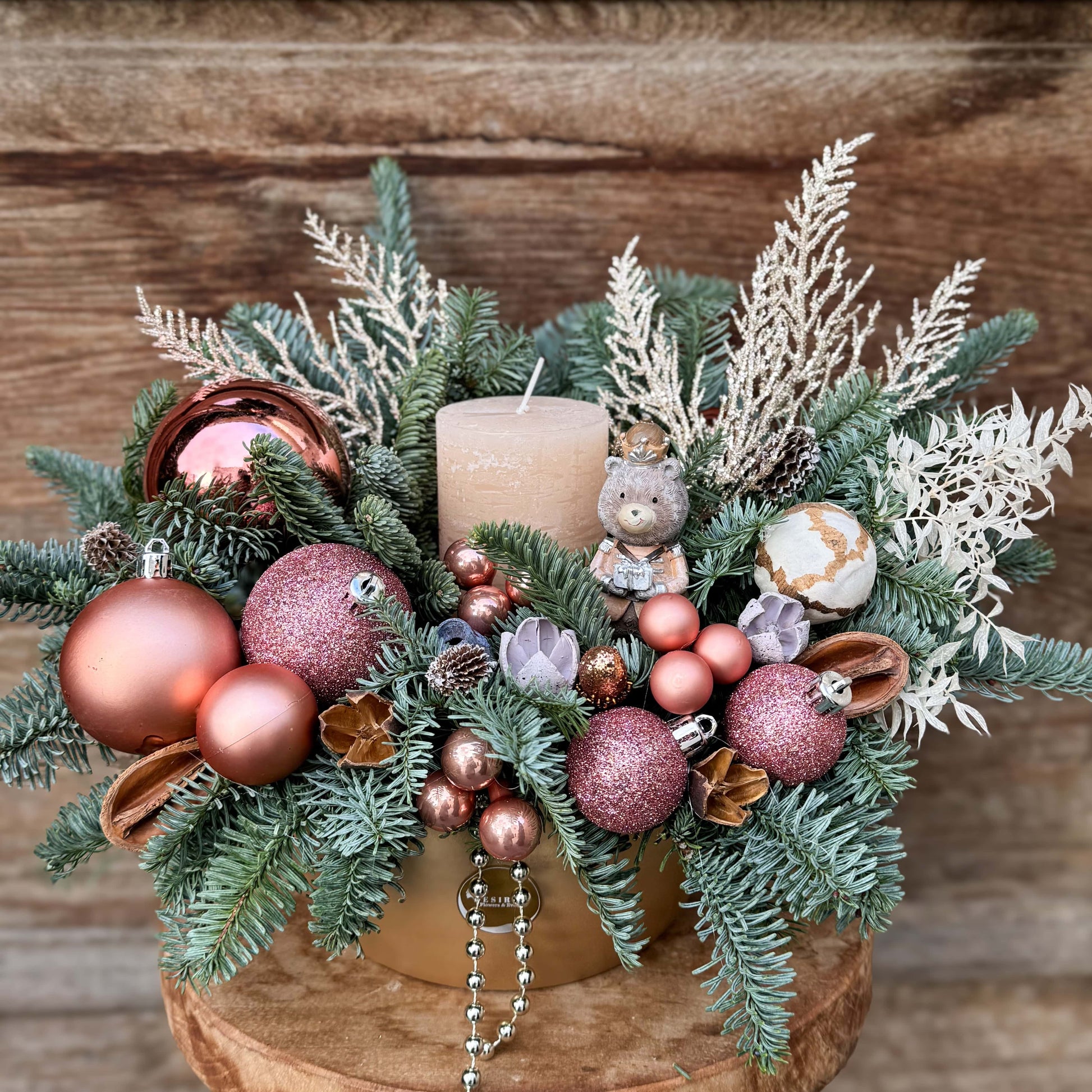 Desiree FlowerShop Aranjament Natural de Crăciun Blush Teddy Glow