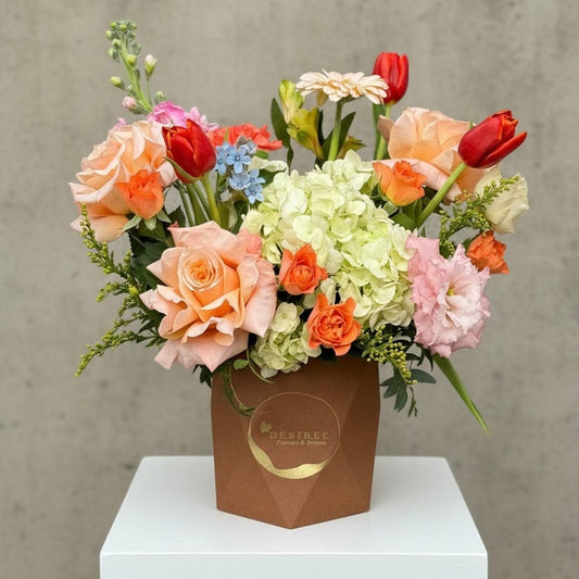 Floraria Desiree aranjament floral Aranjament Floral Spring Delight