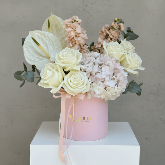 Floraria Desiree aranjament floral Aranjament roz pastel – Blush Modern