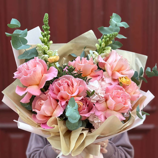 Floraria Desiree aranjament floral Buchet Mixt Statement