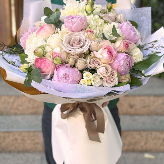 Floraria Desiree aranjament_floral Buchet Simfonie cu Bujori