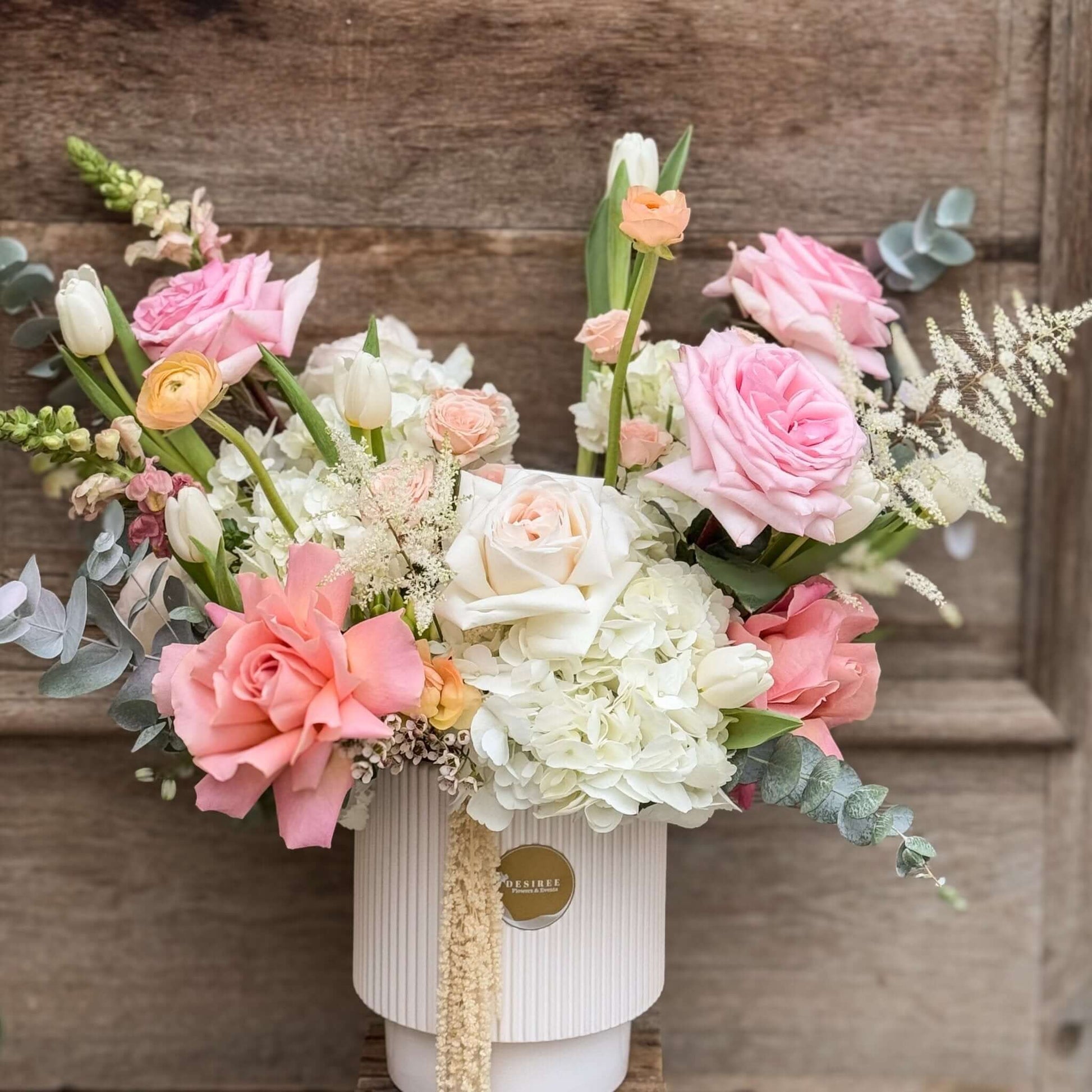 Floraria Desiree Aranjament_floral_primavara Aranjament Peach Dream