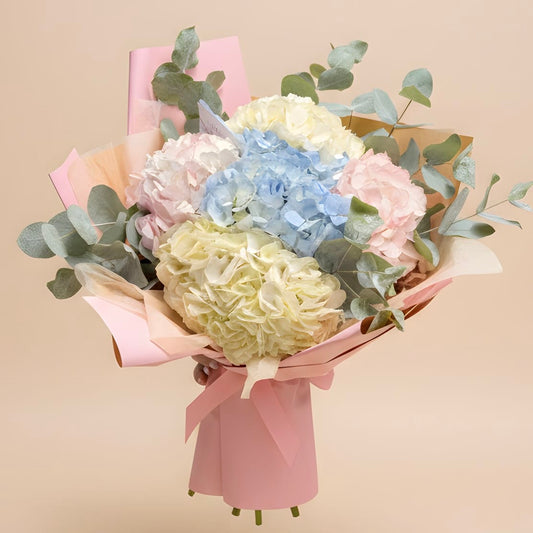 Floraria Desiree buchet _flori Buchet Hortensie