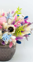 Încarcă imaginea în vizualizatorul Galerie, Aranjament conservat colorat - Desiree FlowerShop
