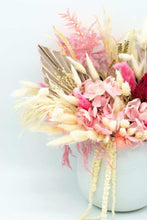 Încarcă imaginea în vizualizatorul Galerie, Aranjament flori conservate pastel - Desiree FlowerShop
