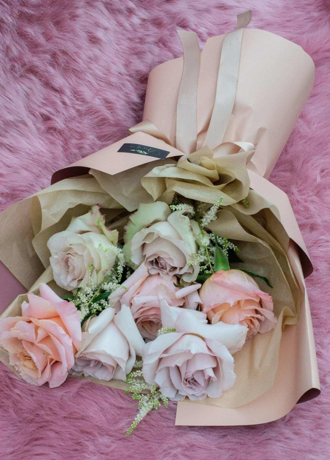Buchet 7 trandafiri pastel - Desiree FlowerShop