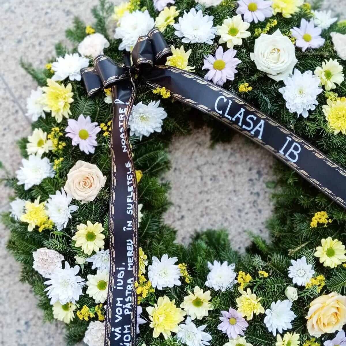 Desiree FlowerShop Coroana funerara Nu Te Vom Uita!