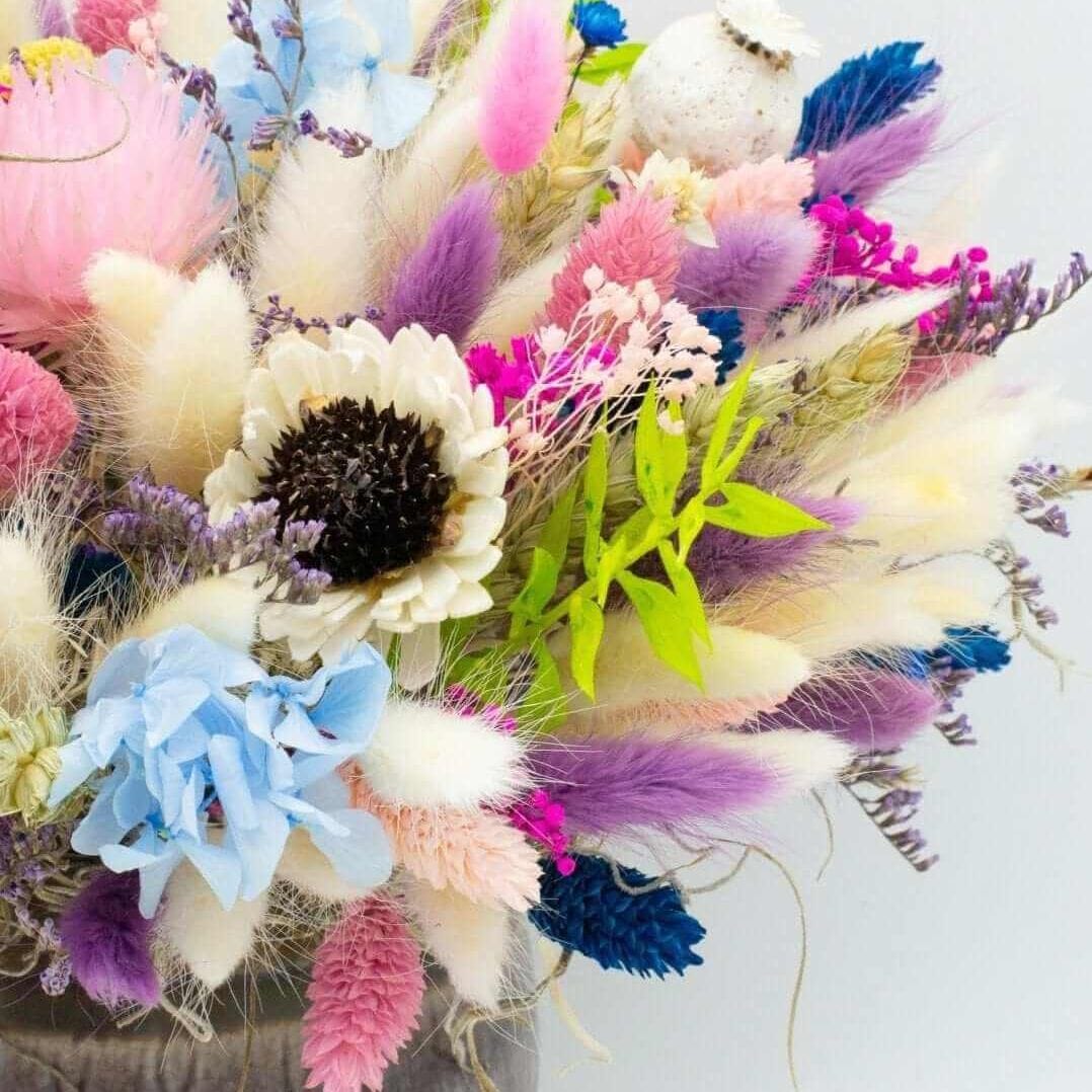 Desiree FlowerShop flori nemuritoare Aranjament conservat colorat